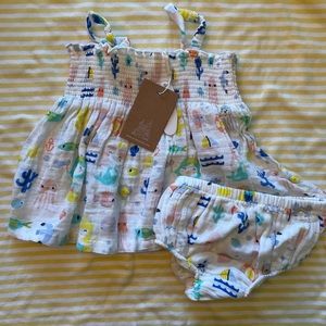 NWT Angel Dear muslin two piece set size 18-24M